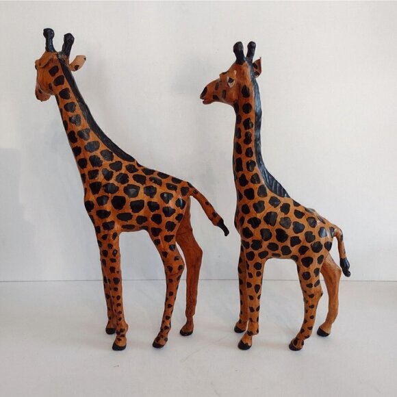 Vtg Set Of Hand Crafted Leather Wrapped Giraffe Figurines Statues 16" Glass Eye - Picture 3 of 13